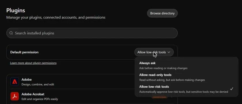 הגדרות Plugins ב-ChatGPT: Default permission עם שלוש האפשרויות Always ask, Allow read-only tools ו-Allow low-risk tools